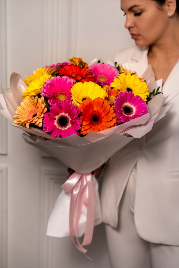 Букет Гербер "Яркий момент"