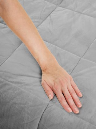 Покрывало евро, 240х260 см, 100% полиэстер, Silvano, Аврора, серое