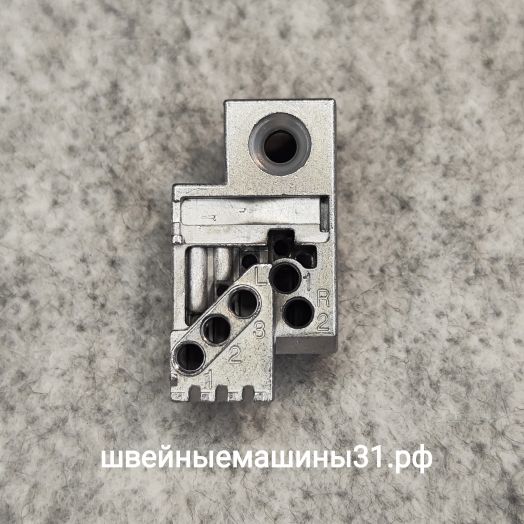 Иглодержатель Leader VS 390D, Aurora 5000D, Astralux 8000 и др. Диаметр отверстия под игловодитель 6,3 мм.     Цена 998 руб.