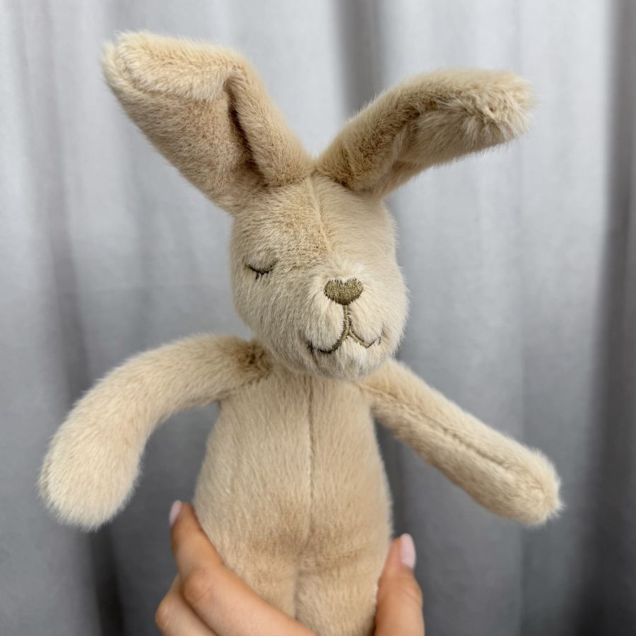 Зайчик "Соня"