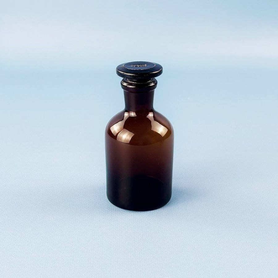 Склянка (штанглас) Labdevices, 125 мл, темное стекло, с притёртой пробкой, узкое горло