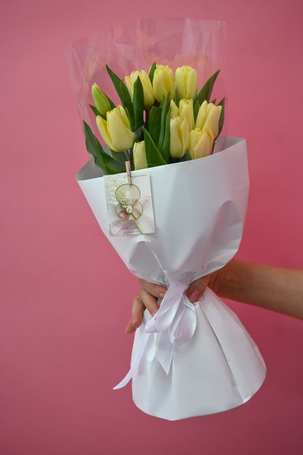 Букет 11 тюльпанов