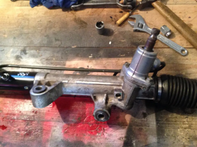 Замена Верхнего Сальника Рулевого Редуктора на Автомобиле Варшавское шоссе 170Бс7