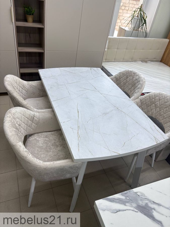 Стол обеденный Лэнд L