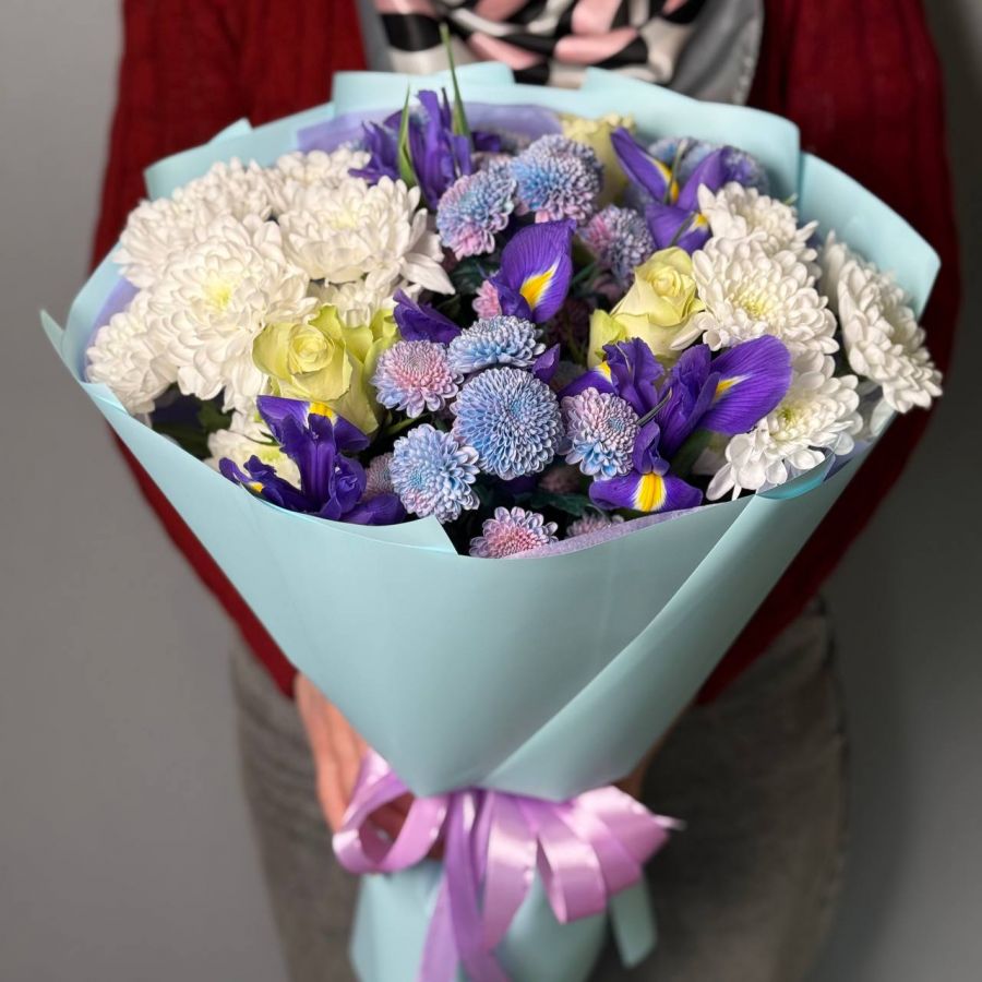 Яркий синий букет