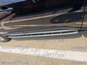 Подножки боковые, вариант 3 на RAV4 XA50