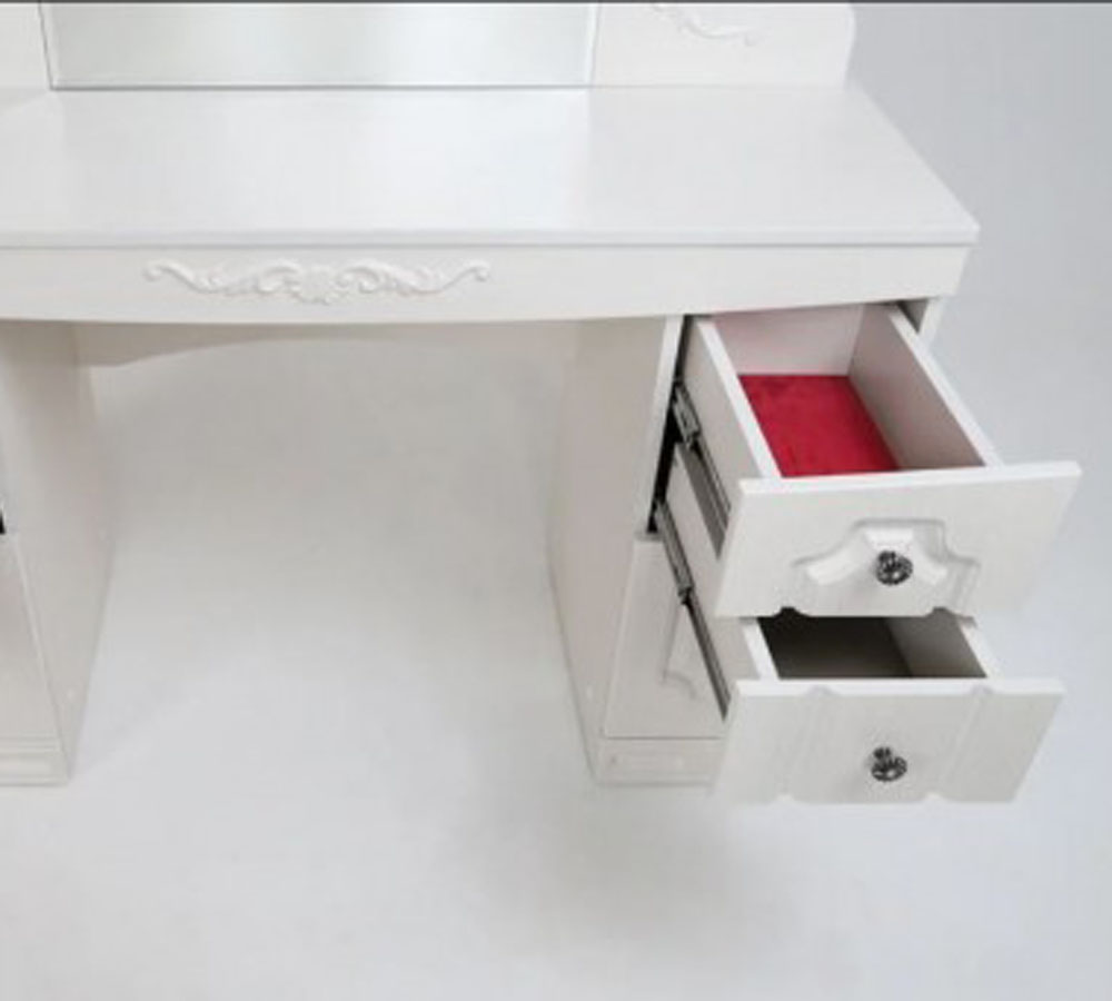 Мария-Луиза-10 Трюмо