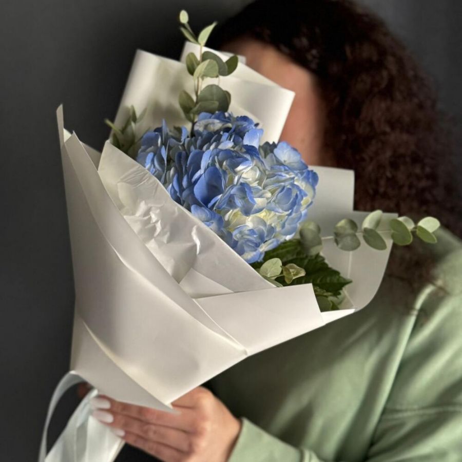 Букет "Благая весть"/гортензия/эвкалипт