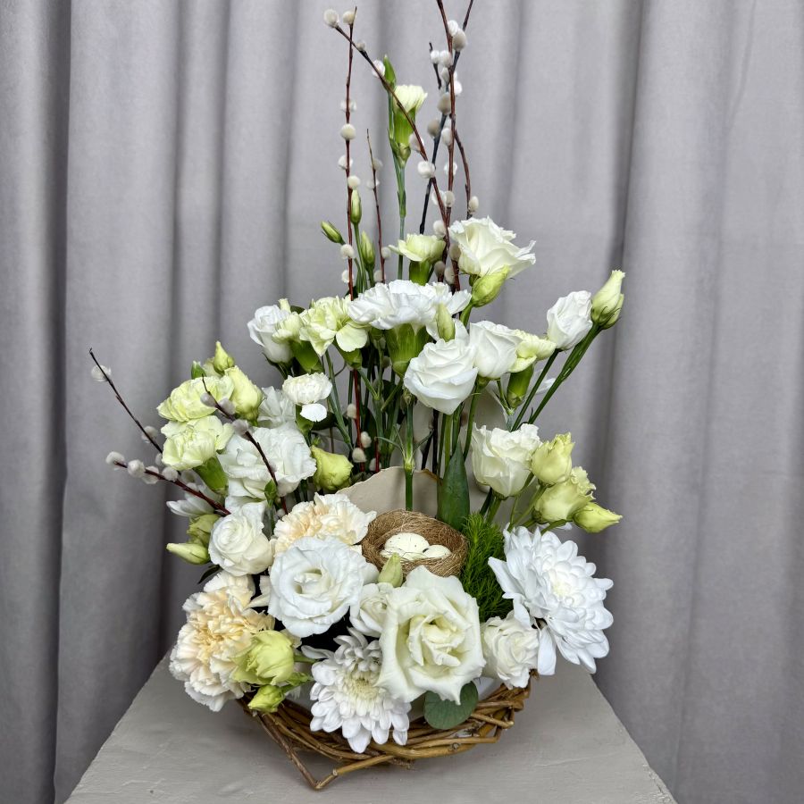 Пасхальная композиция с гнездом