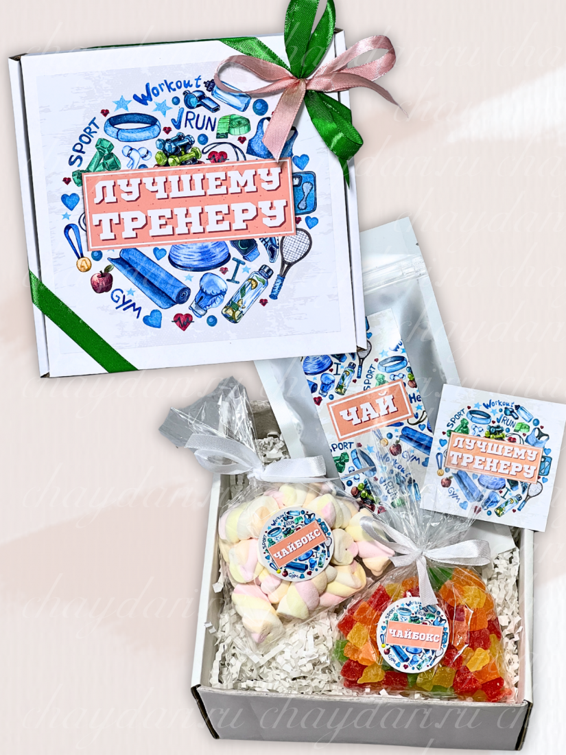 Коробка с чаем и сладостями "Лучший тренер" плоский бокс