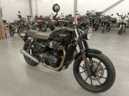 TRIUMPH SPEED TWIN 900