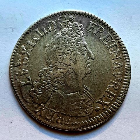 1/2 экю 1701 Франция UNC Перечекан 1696 Людовик XIV Редкость