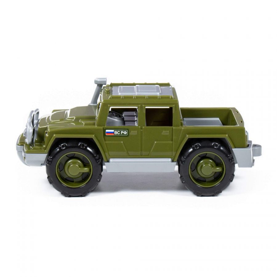 Автомобиль-пикап военный "Защитник"