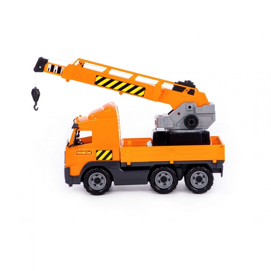 Автомобиль-кран с поворотной платформой (в сеточке)