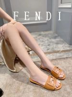 Шлепанцы FENDI коричневые