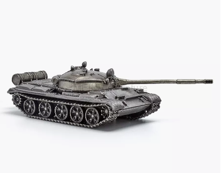 World of Tanks набор сувенирный модель Танк Т-62А металлический масштаб 1/72 + Брелок Танк