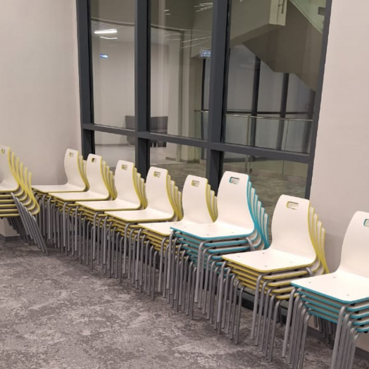 Стул ученический растущий штабелируемый СТ-01Р (Чёрный, чёрная кромка)