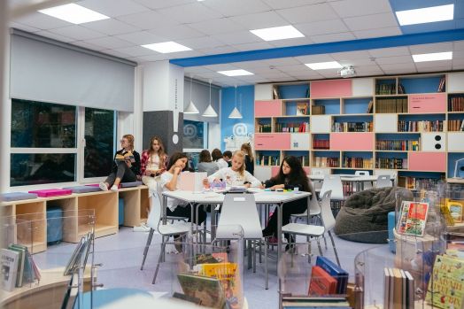 Стул ученический растущий штабелируемый СТ-01Р (Красный, красная кромка)