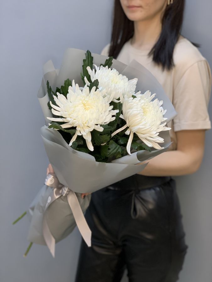 Букет из хризантем