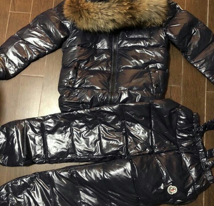 MONCLER ДЕТСКИЙ КОСТЮМ (МОНКЛЕР) ЧЕРНЫЙ ГЛЯНЕЦ