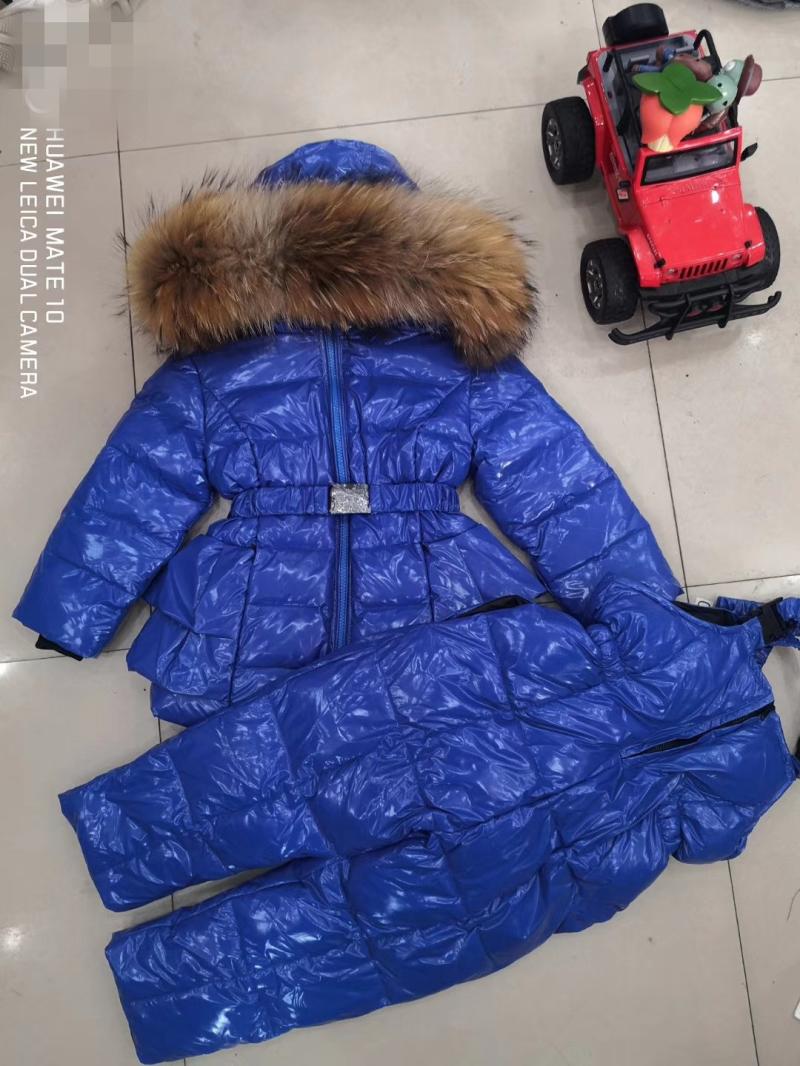 MONCLER ДЕТСКИЙ КОСТЮМ 012