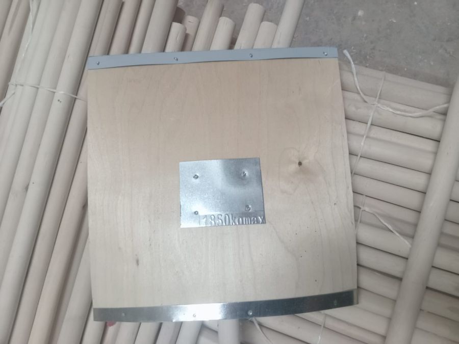 Лопата фанерная с черенком 500х380мм