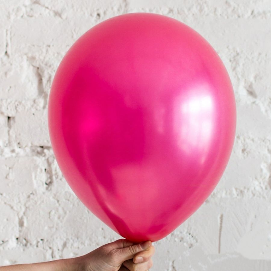 Шар ярко розовый