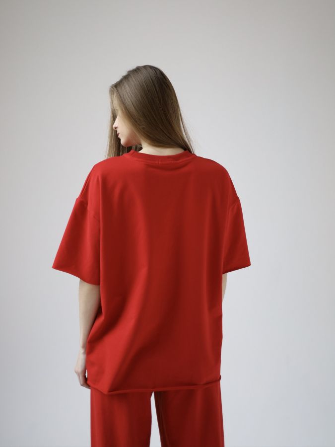 Футболка оверсайз красная