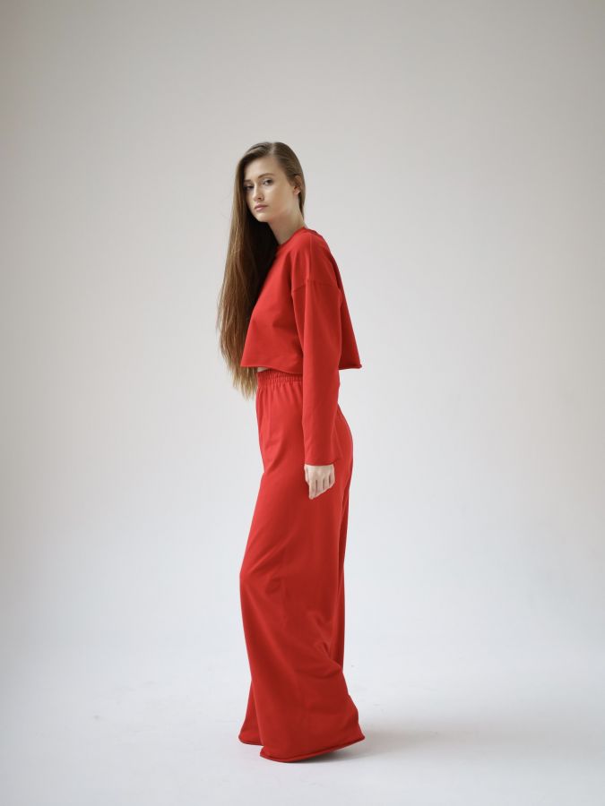 Кофта укороченная красная