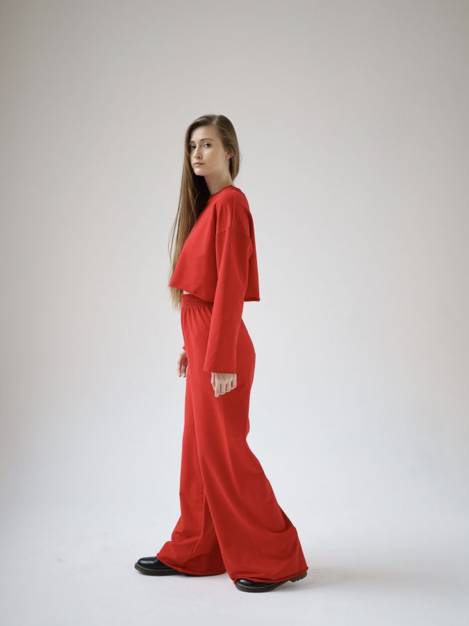 Кофта укороченная красная