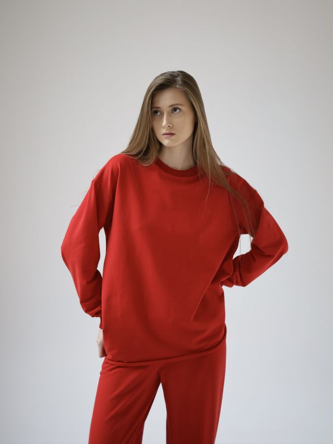 Кофта с длинным рукавом красная
