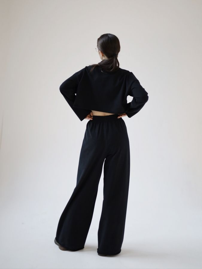 Брюки оверсайз черные