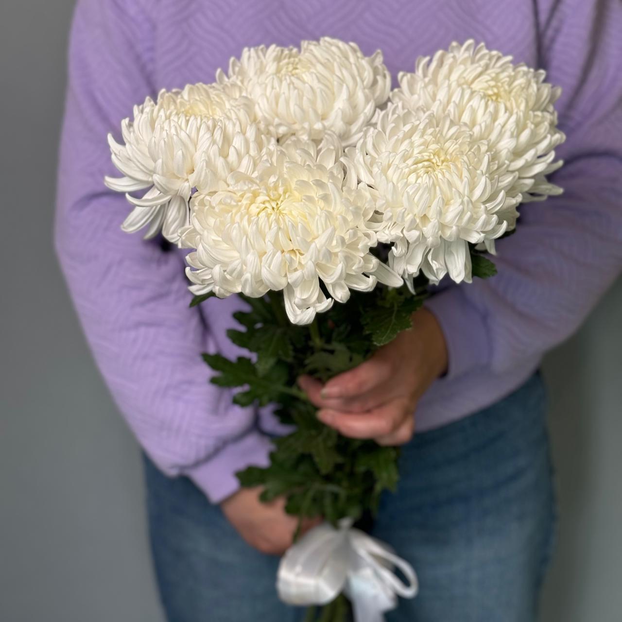 Букет одноголовых хризантем