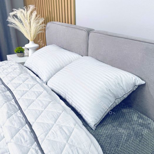 Подушка Корона "Satin"