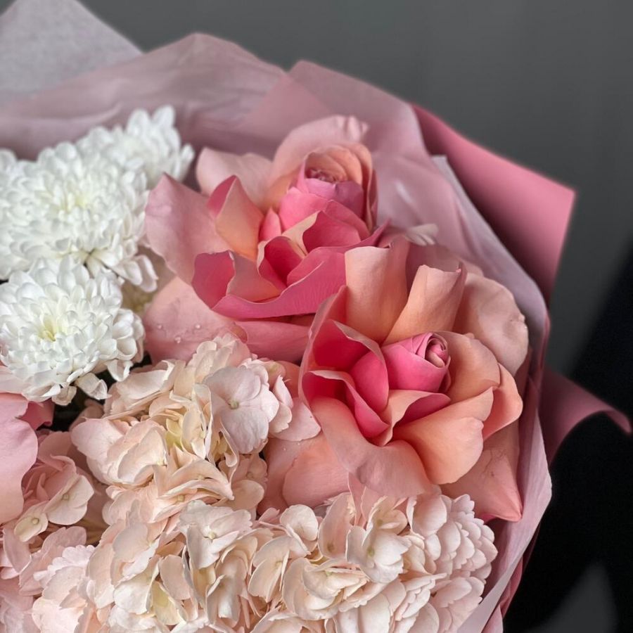 Авторский букет с французскими розами