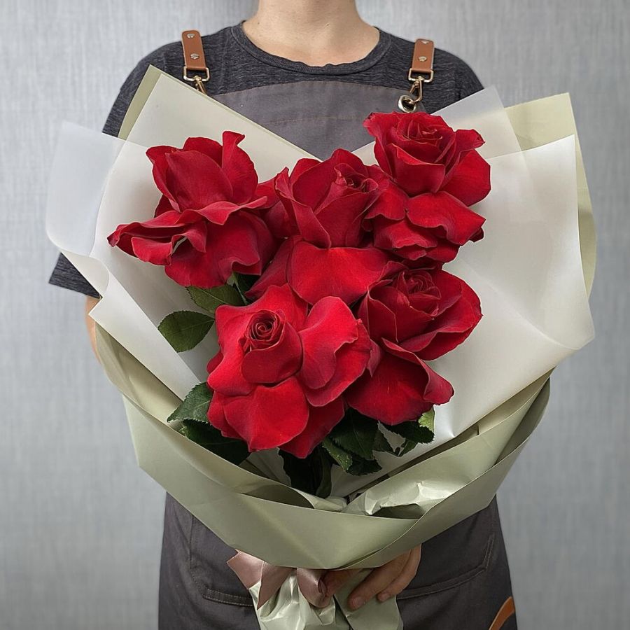 Букет из красной французской розы