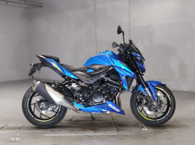 SUZUKI GSX-S750