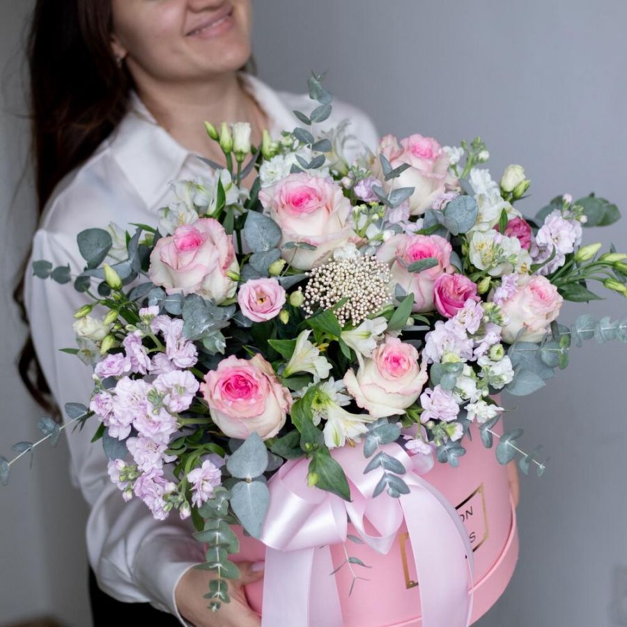 Розы в коробке