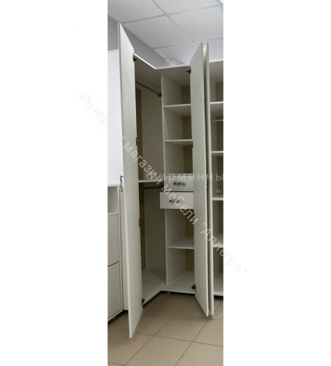 Шкаф угловой 2-створчатый 90 градусов "Сандра" Белый лофт